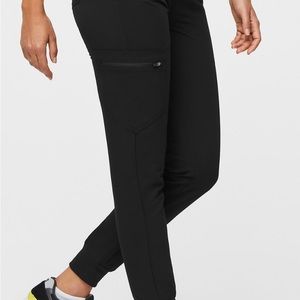 FIGS Zamora jogger scrub pants